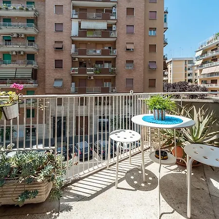 Ila Apartment *